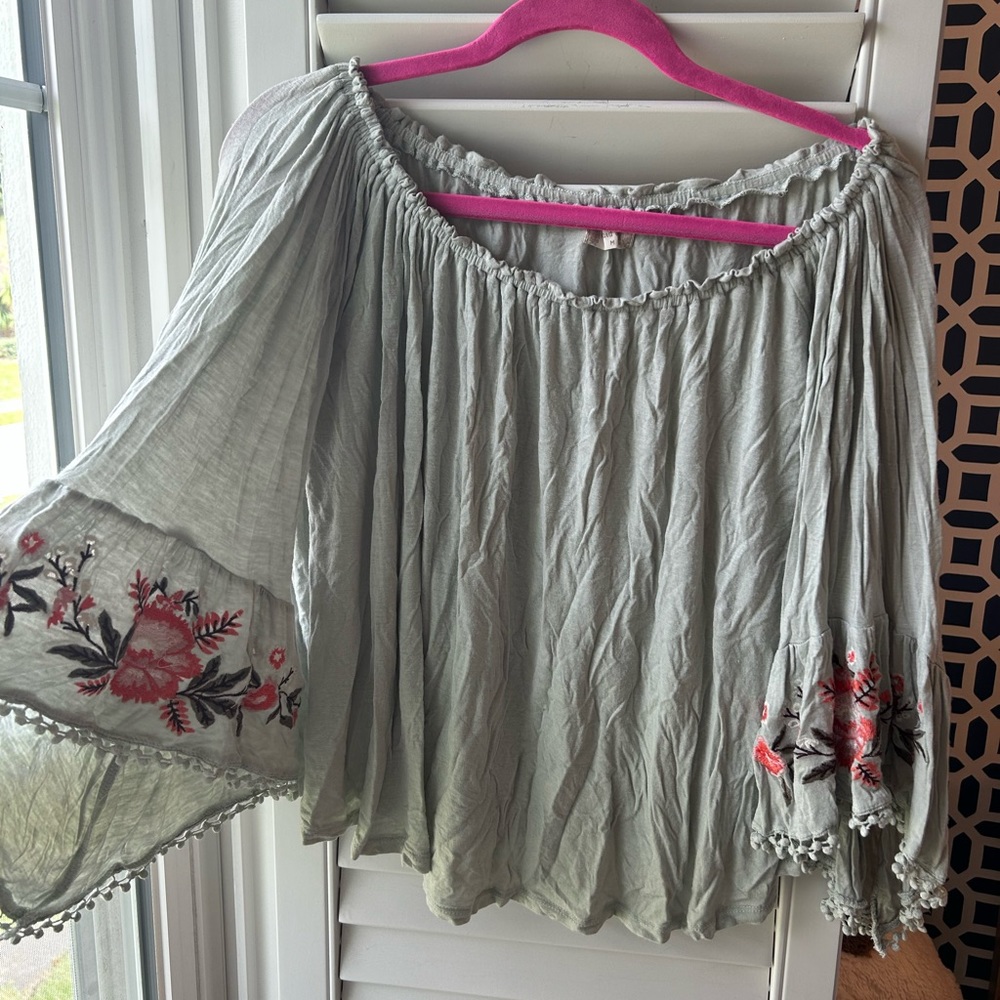 Altar’d State Flowy Top